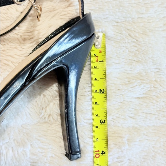 Gucci Black Patent Leather Heels Size 7 - Picture 9 of 9